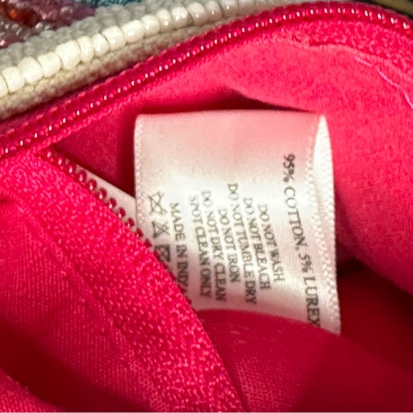 Pink Beaded Floral Handbag by America & Beyond - Picture 11 of 14